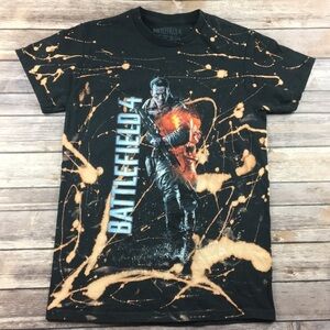 BATTLEFIELD SPLATTERED BLEACH GRAPHIC TEE